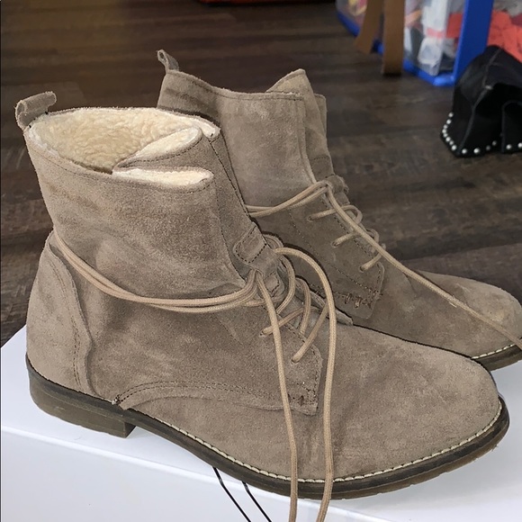 Booties - Picture 2 of 3